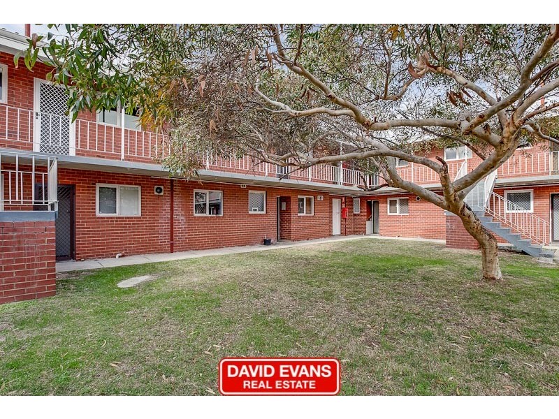 8/15 Corvus Place, Rockingham WA 6168