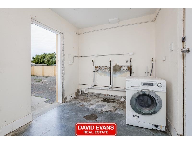 8/15 Corvus Place, Rockingham WA 6168