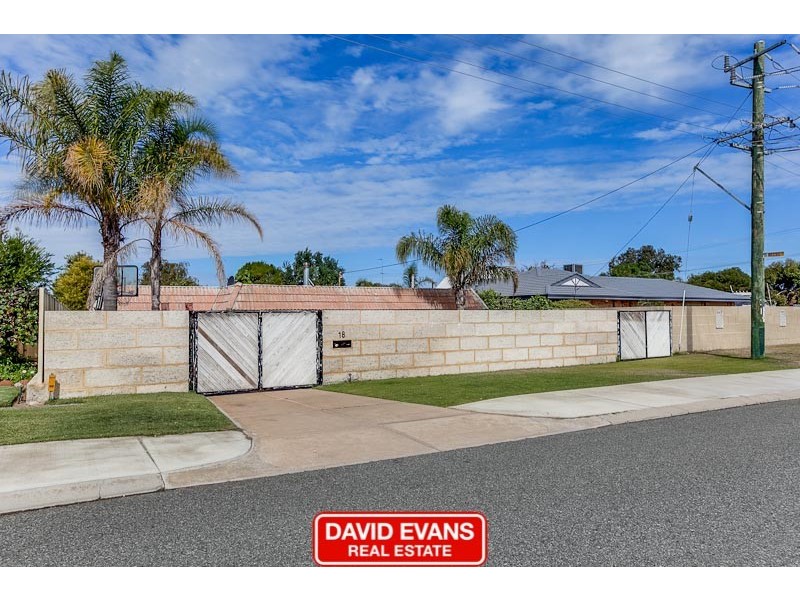 18 Noreena Avenue, Golden Bay WA 6174