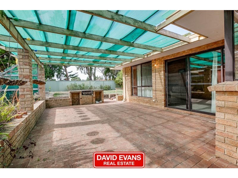 65 Seabrooke Avenue, Rockingham WA 6168