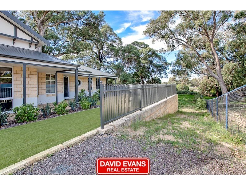 25 Greeson Parkway, Secret Harbour WA 6173