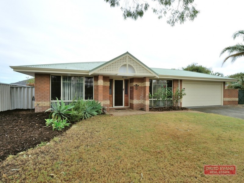 6 Columbus Court, Port Kennedy WA 6172