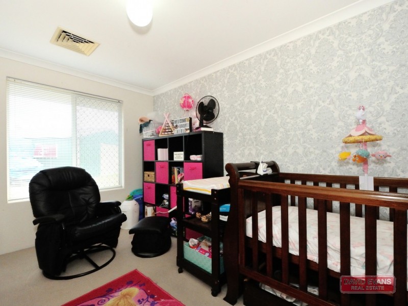 6 Columbus Court, Port Kennedy WA 6172