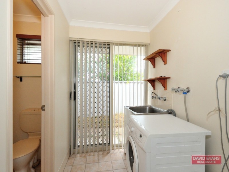 6 Columbus Court, Port Kennedy WA 6172