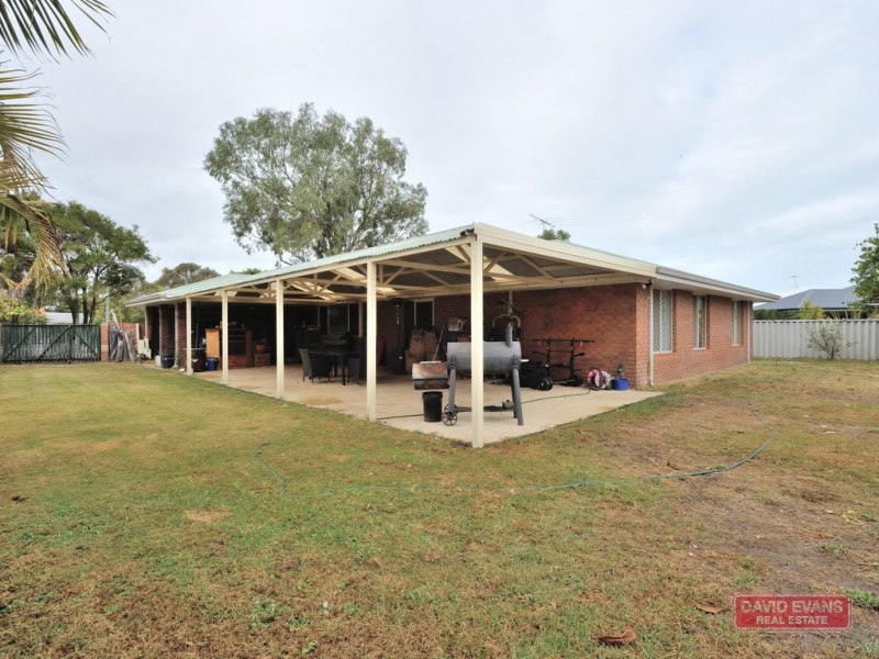 6 Columbus Court, Port Kennedy WA 6172