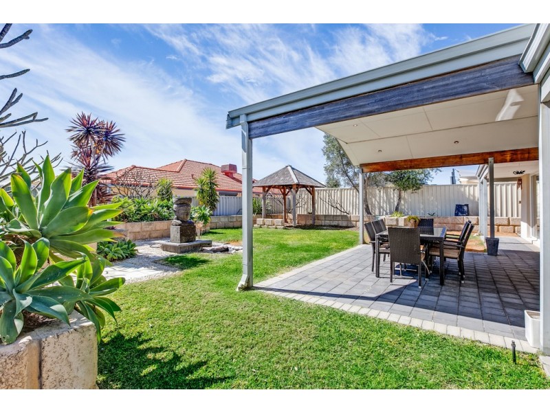 92 Miltona Drive, Secret Harbour WA 6173