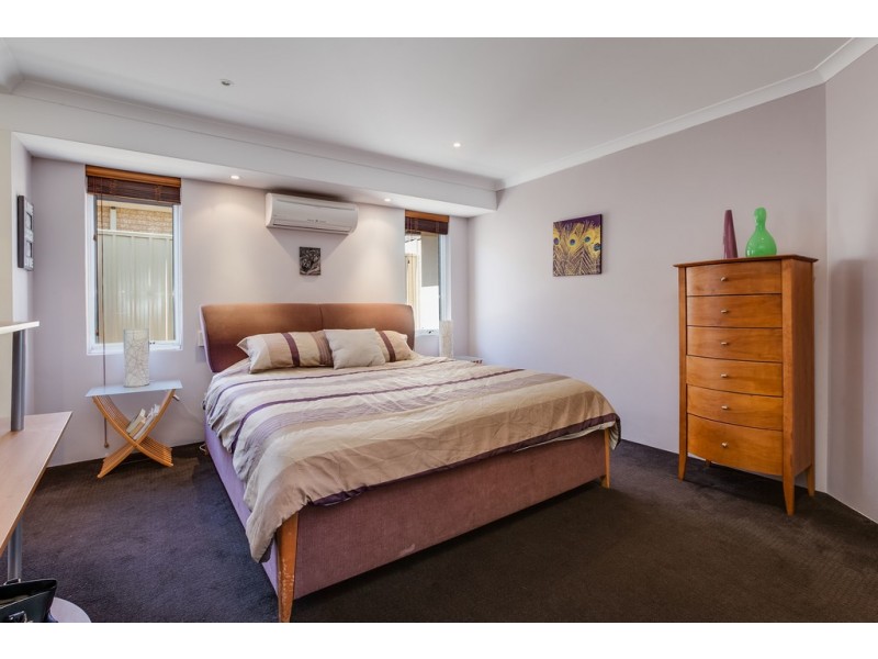 92 Miltona Drive, Secret Harbour WA 6173