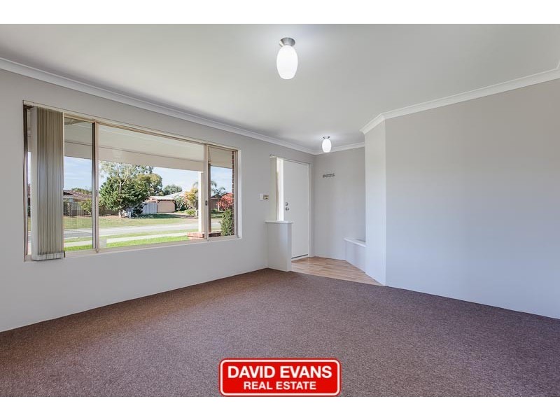 64 The Avenue, Warnbro WA 6169