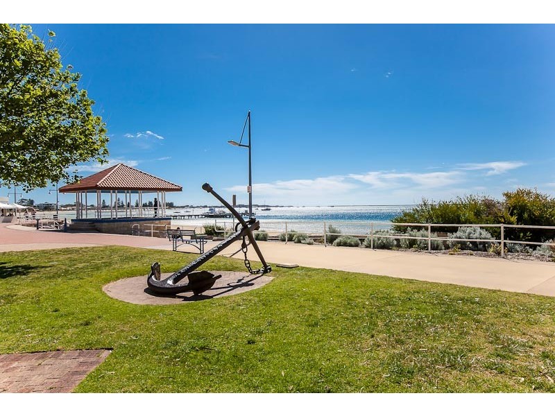 36 Lewington Street, Rockingham WA 6168