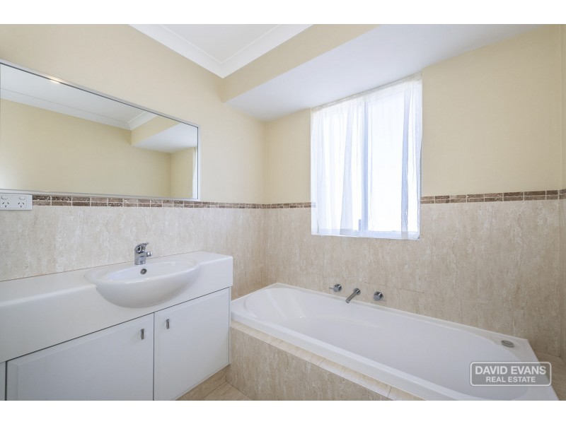 1/26 Thorpe Street, Rockingham WA 6168