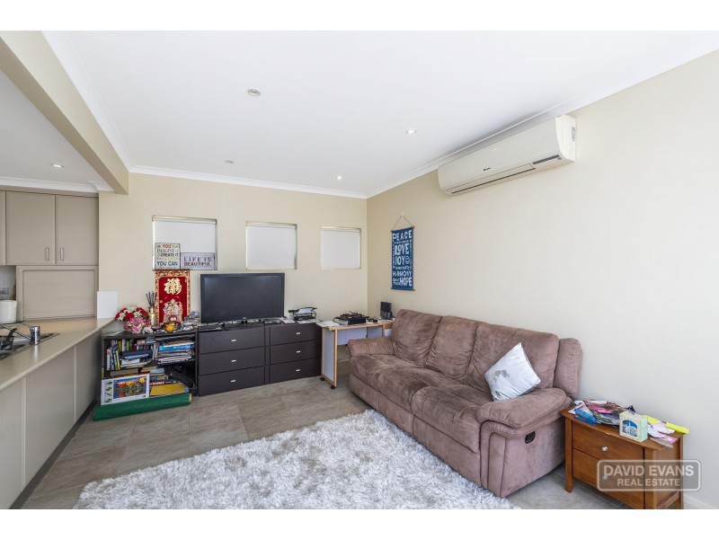1/26 Thorpe Street, Rockingham WA 6168