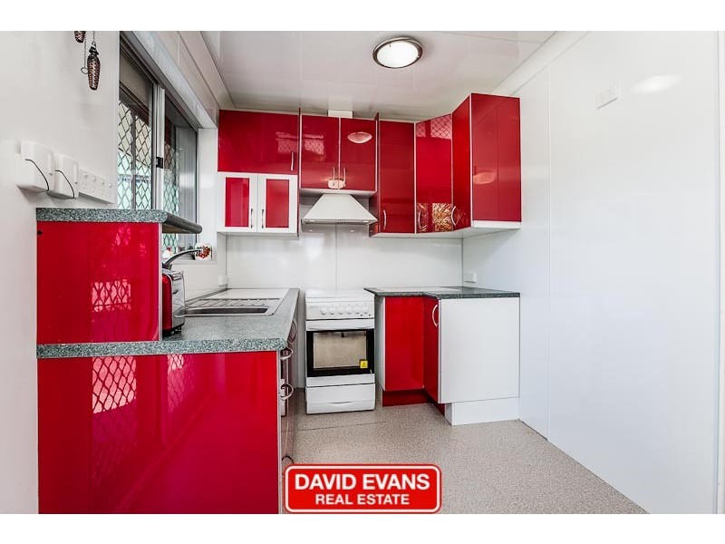 2 Genie Court, Cooloongup WA 6168