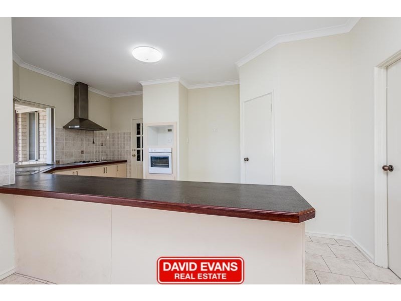 53 Parkland Drive, Warnbro WA 6169