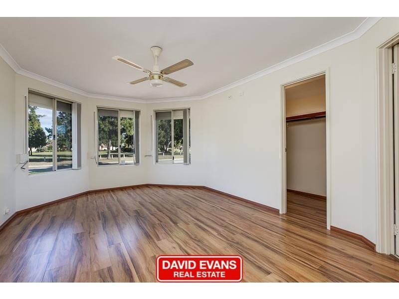 53 Parkland Drive, Warnbro WA 6169