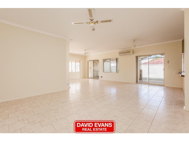 53 Parkland Drive, Warnbro WA 6169