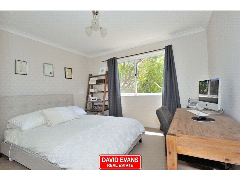 1 Haselmere Circus, Rockingham WA 6168