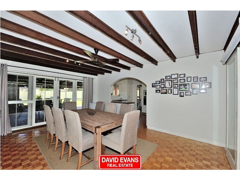 1 Haselmere Circus, Rockingham WA 6168