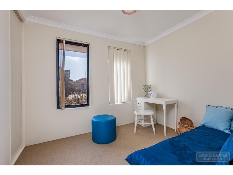 5/6 Bristol Street, Warnbro WA 6169