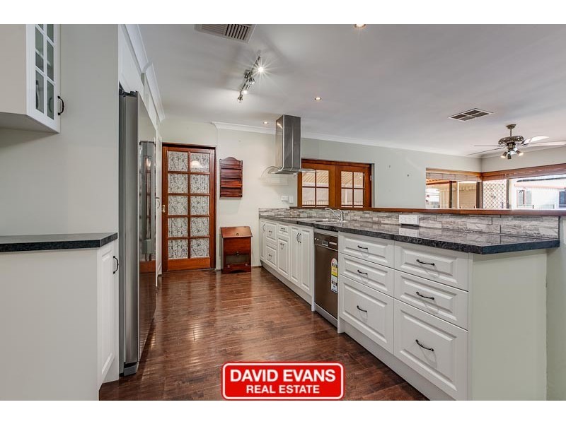 84 June Road, Safety Bay WA 6169