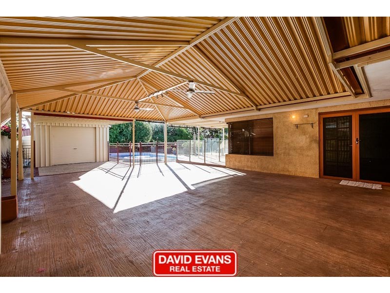 84 June Road, Safety Bay WA 6169