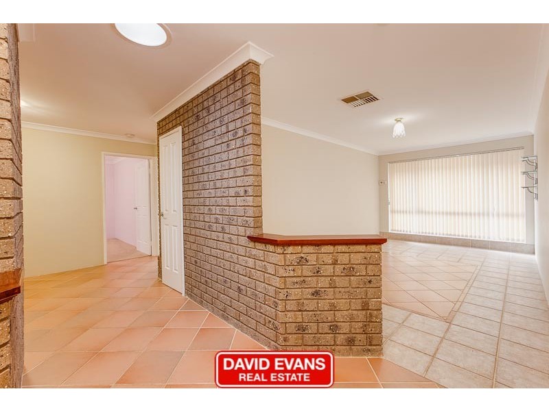 9 Birkdale Court, Cooloongup WA 6168