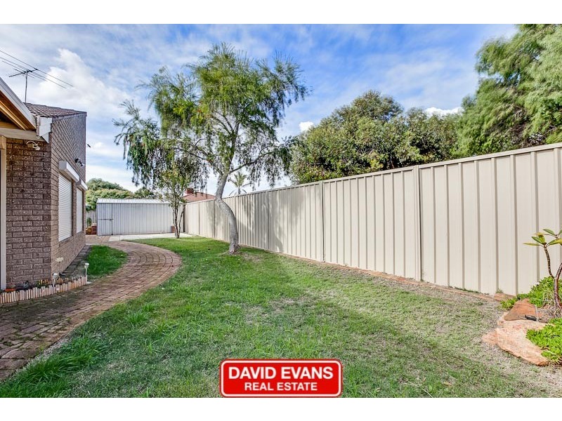 9 Birkdale Court, Cooloongup WA 6168