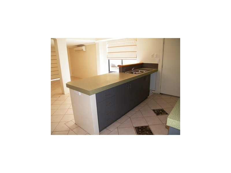 34 Eva Lynch Way, Port Kennedy WA 6172