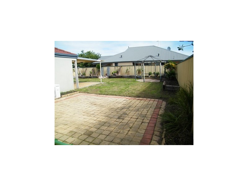 34 Eva Lynch Way, Port Kennedy WA 6172