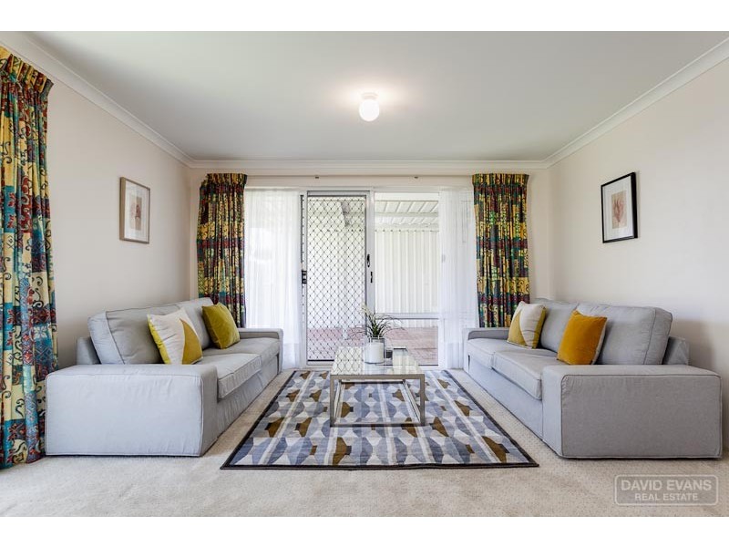 60 Arkwell Avenue, Rockingham WA 6168