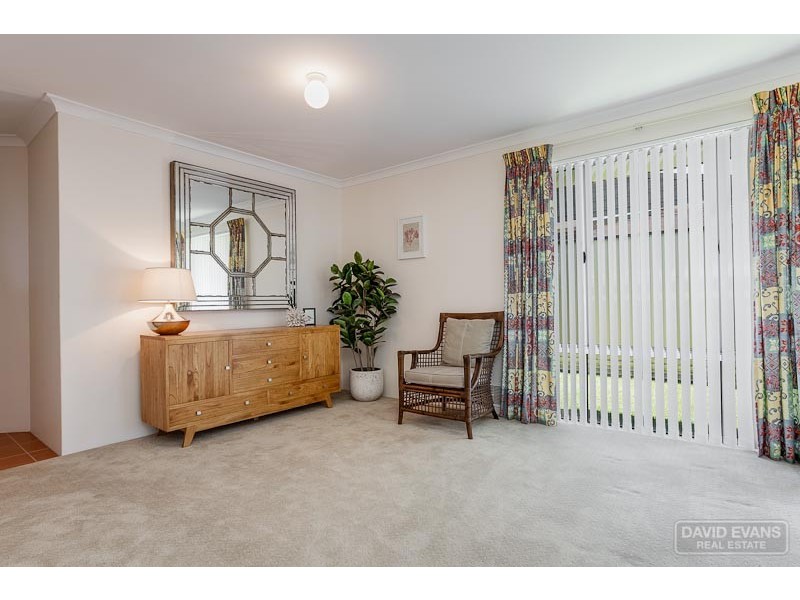 60 Arkwell Avenue, Rockingham WA 6168