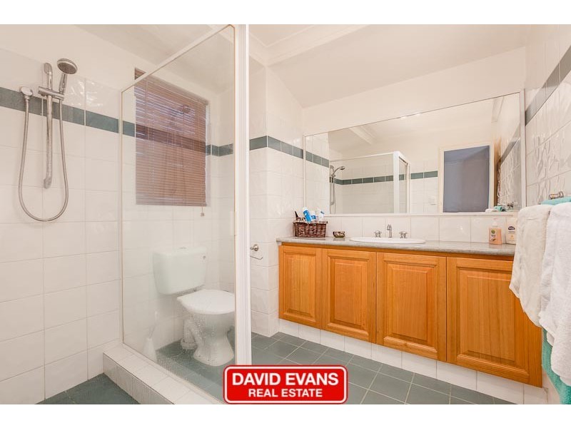 60 Arkwell Avenue, Rockingham WA 6168