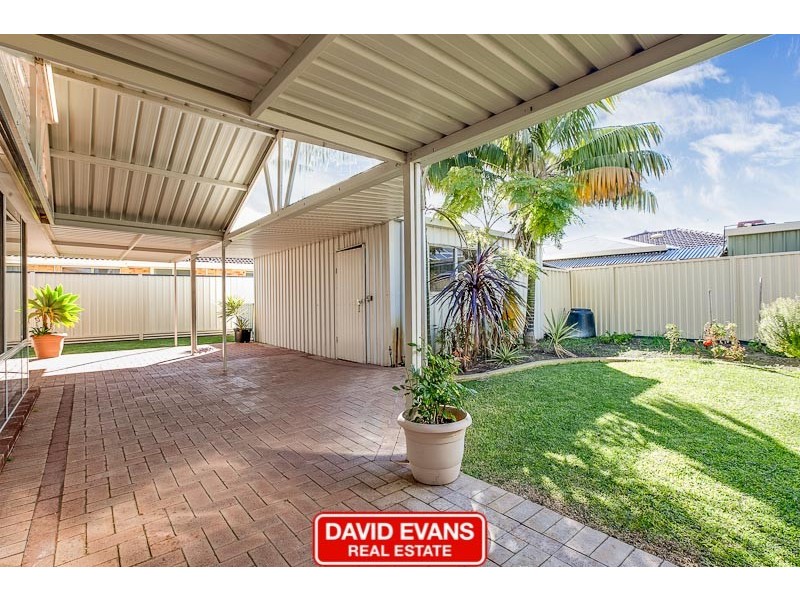 60 Arkwell Avenue, Rockingham WA 6168