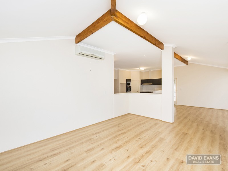 60 Arkwell Avenue, Rockingham WA 6168