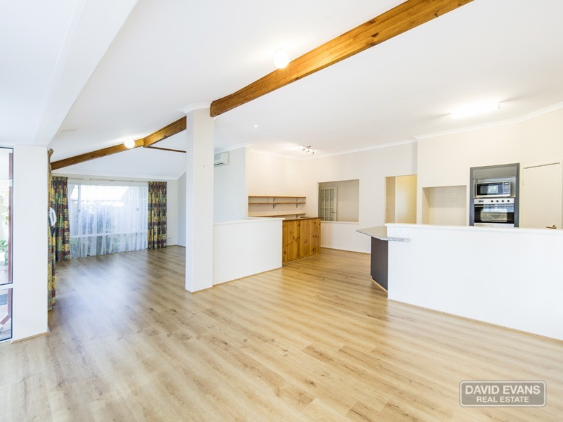 60 Arkwell Avenue, Rockingham WA 6168