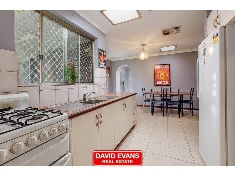 20 Kenton Way, Rockingham WA 6168