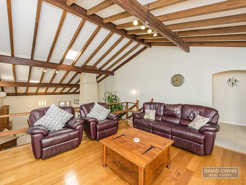 20 Hilda Road, Waikiki WA 6169