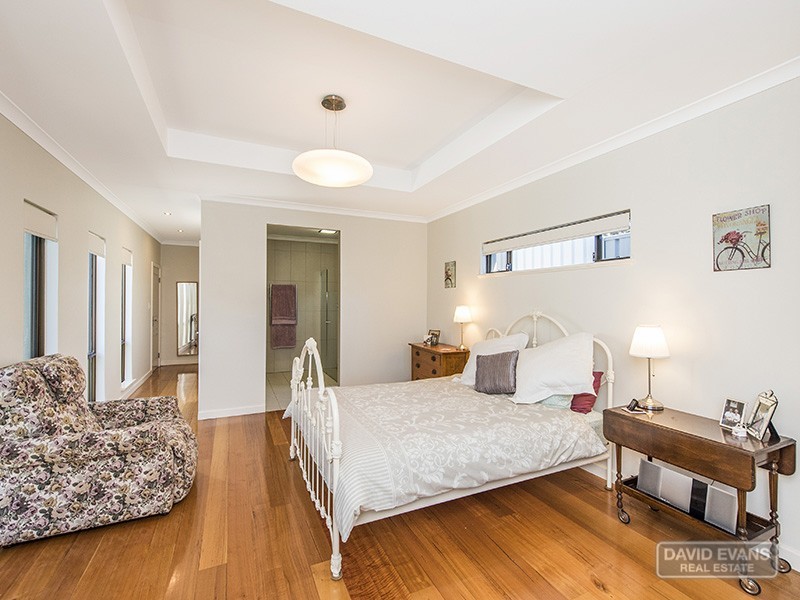 20 Hilda Road, Waikiki WA 6169