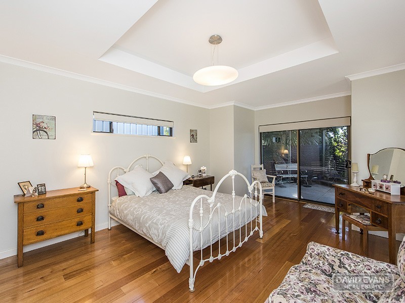 20 Hilda Road, Waikiki WA 6169