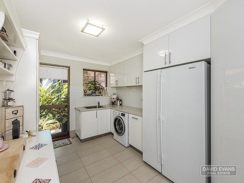 20 Hilda Road, Waikiki WA 6169