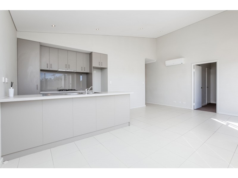 6/1 Lomax Court, Beeliar WA 6164