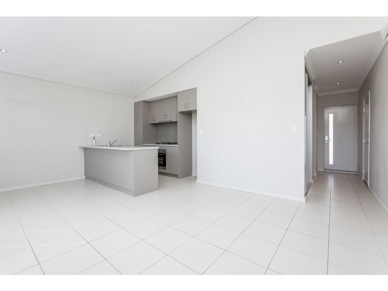 6/1 Lomax Court, Beeliar WA 6164