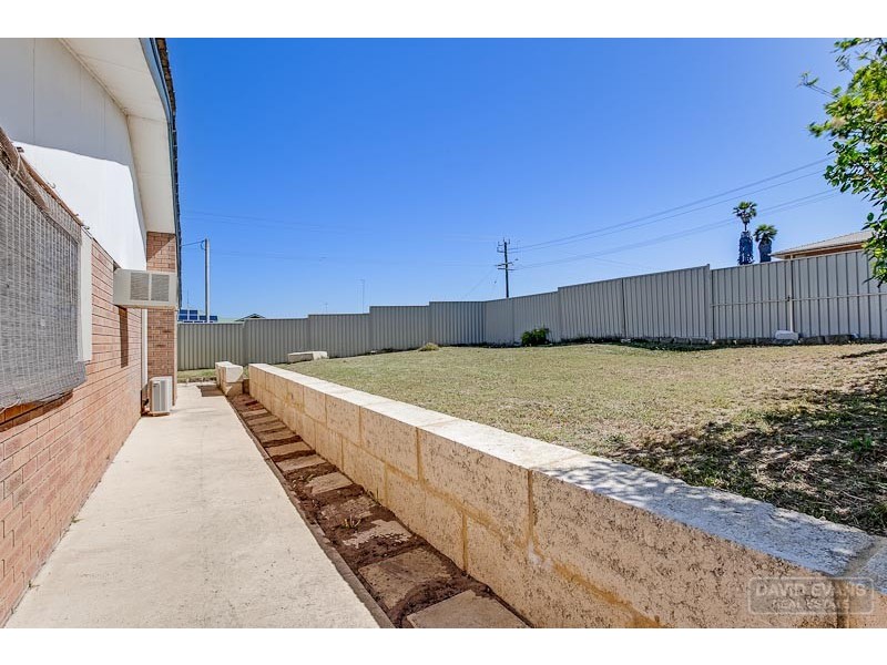 37 Crystaluna Drive, Golden Bay WA 6174