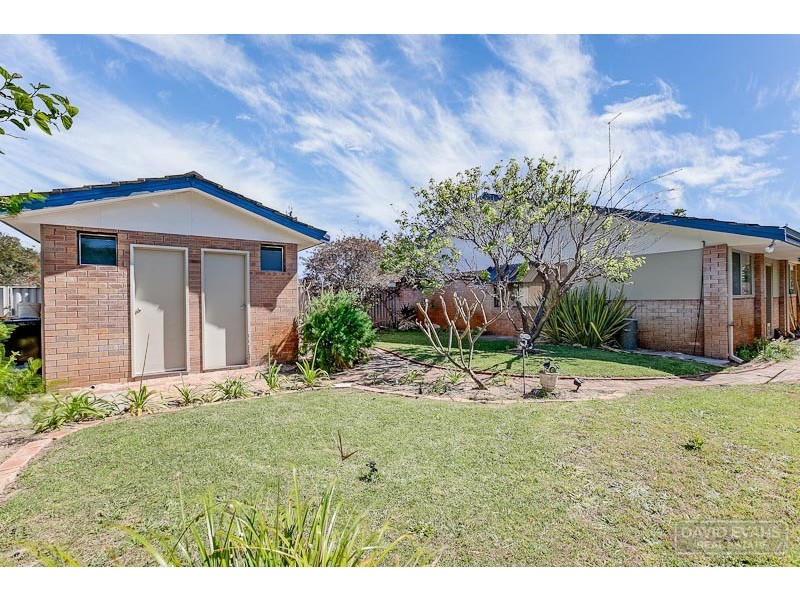 37 Crystaluna Drive, Golden Bay WA 6174