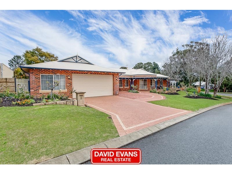 5 Basile Street, Baldivis WA 6171