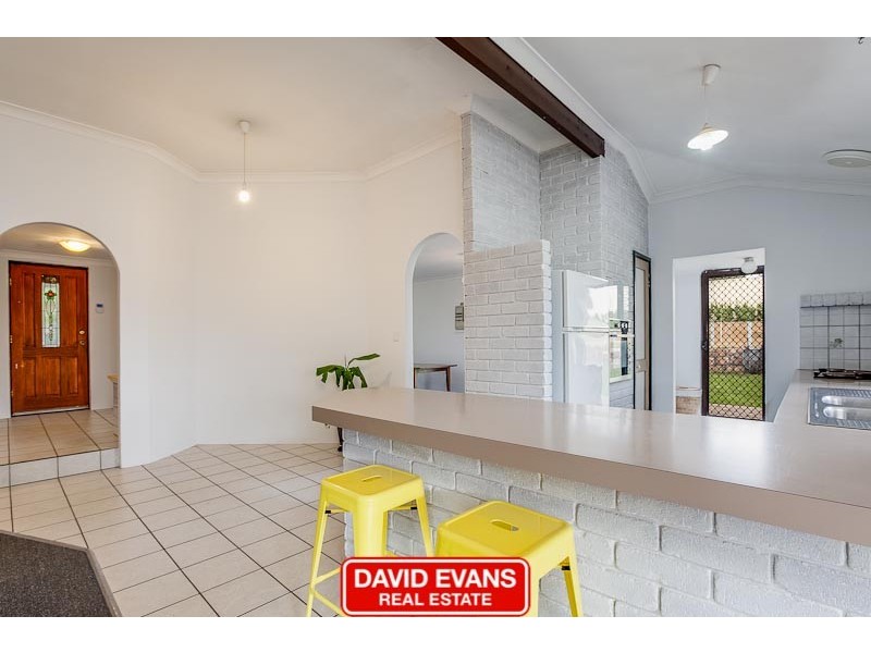 2 Willis Street, Warnbro WA 6169