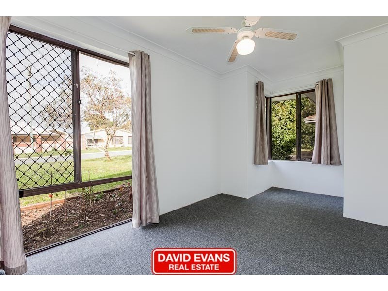 2 Willis Street, Warnbro WA 6169