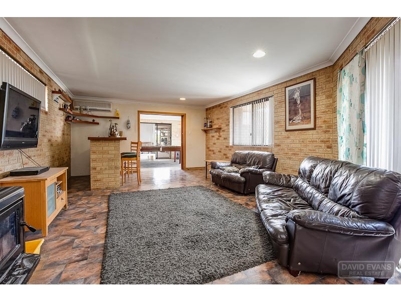 25 Forrester Road, Safety Bay WA 6169