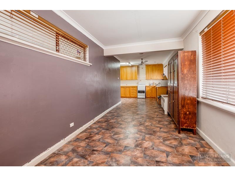 25 Forrester Road, Safety Bay WA 6169