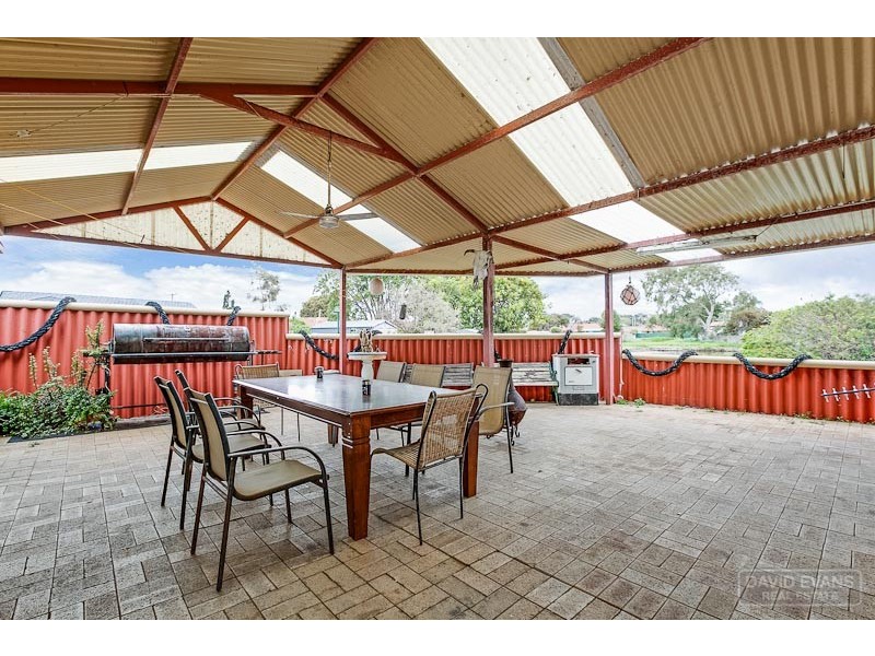 25 Forrester Road, Safety Bay WA 6169