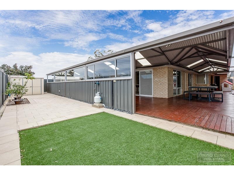 42 Lemon Gum Drive, Baldivis WA 6171